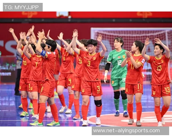 国足球队奋战亚洲杯展现新风貌期待重返巅峰荣耀之路 国足球队奋战亚洲杯展现新风貌期待重返巅峰荣耀之路