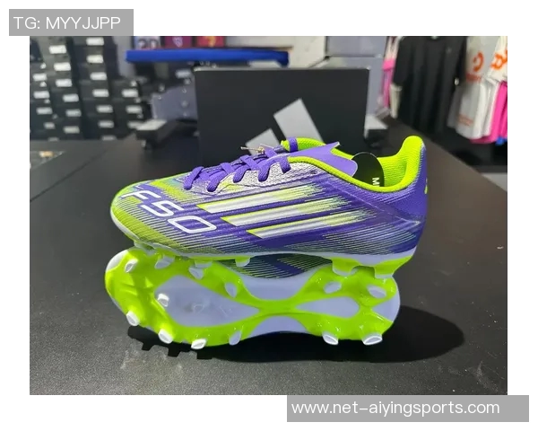 足球鞋尺码对照表详解助你选择合适的足球鞋尺码避免不适与受伤