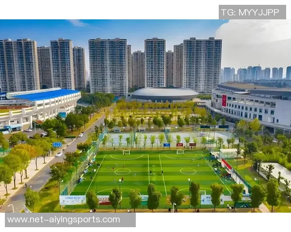 万达足球队奋勇争先展现团队精神助力青少年足球发展新篇章 万达足球队奋勇争先展现团队精神助力青少年足球发展新篇章