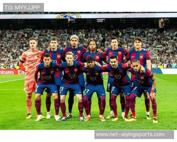 西甲焦点战比利亚雷亚尔对阵巴萨精彩直播全程回顾与分析